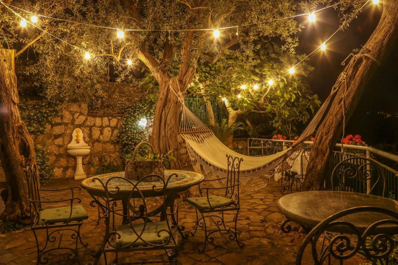 סן אנג'לו Villa Costanza Sorrento B&B מראה חיצוני תמונה